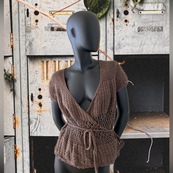 Elegant 100% Cotton Knitted Blouse - Picture 1 of 6